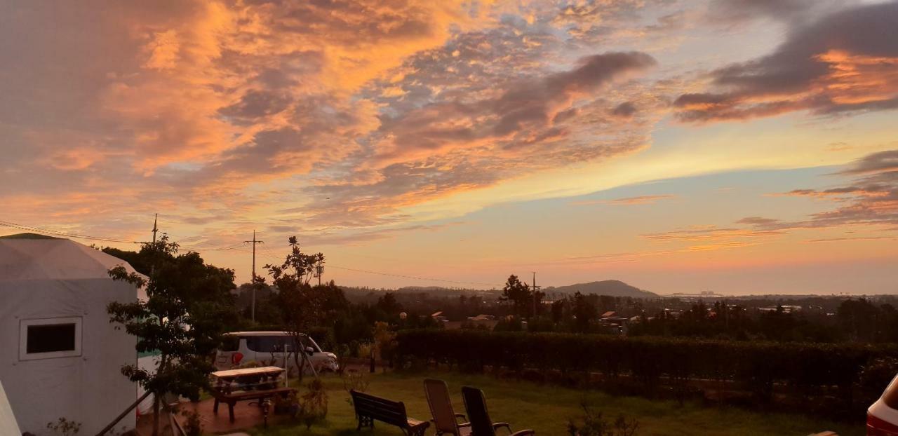 Jeju Starlight Glamping Villa Luaran gambar